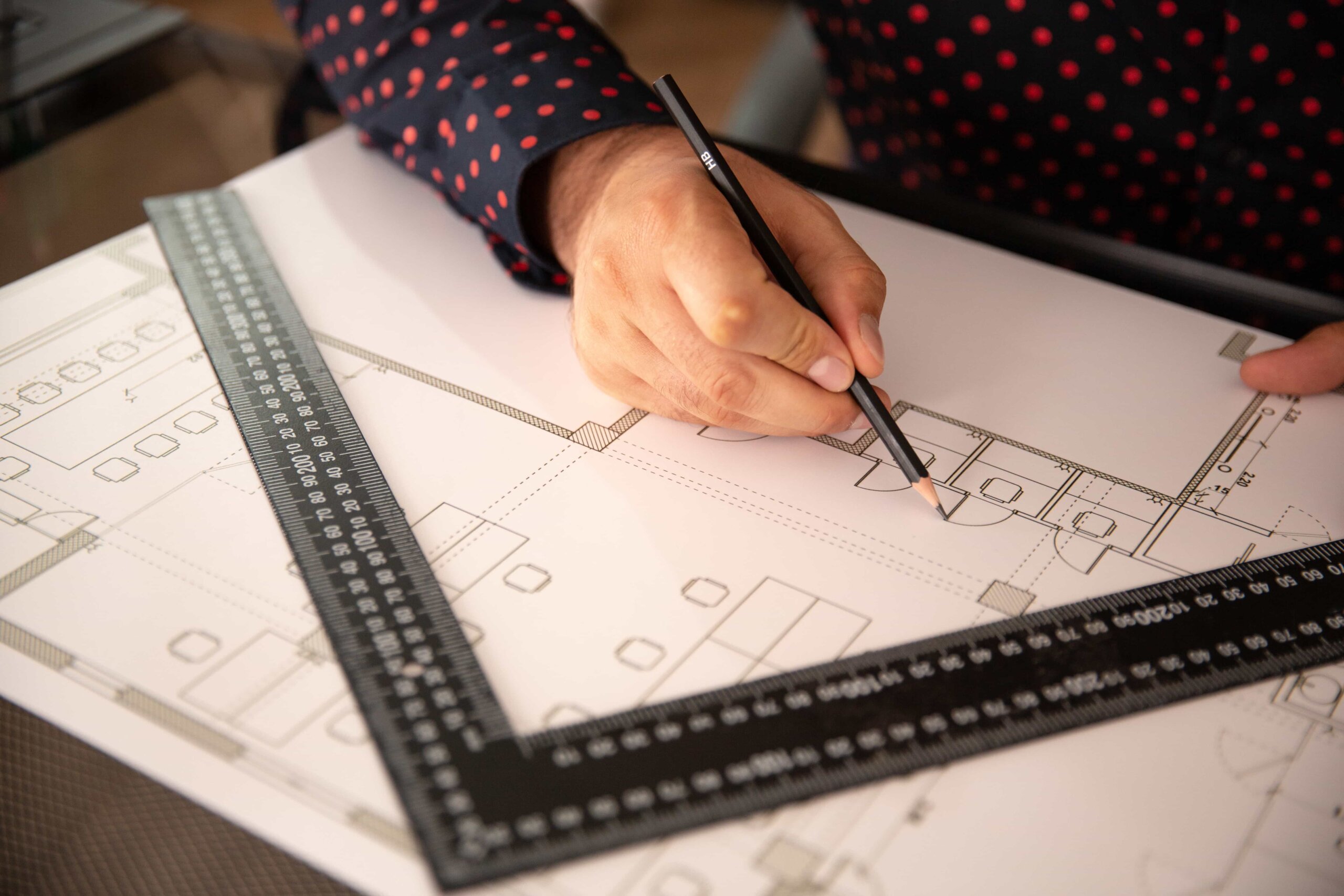 con-gai-nen-hoc-nghe-gi-3 Học nghề cho con gái