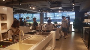 con trai nên học nghề gì