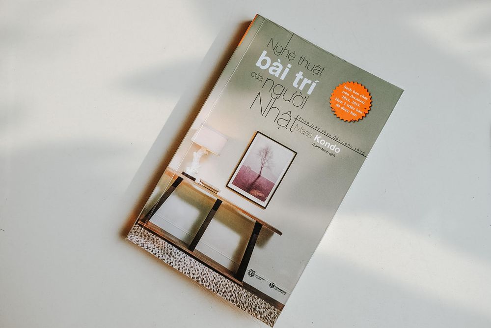 6-sach-noi-that-va-thiet-ke-noi-that-truyen-cam-hung-nen-doc nghệ thuật bài trí của người Nhật