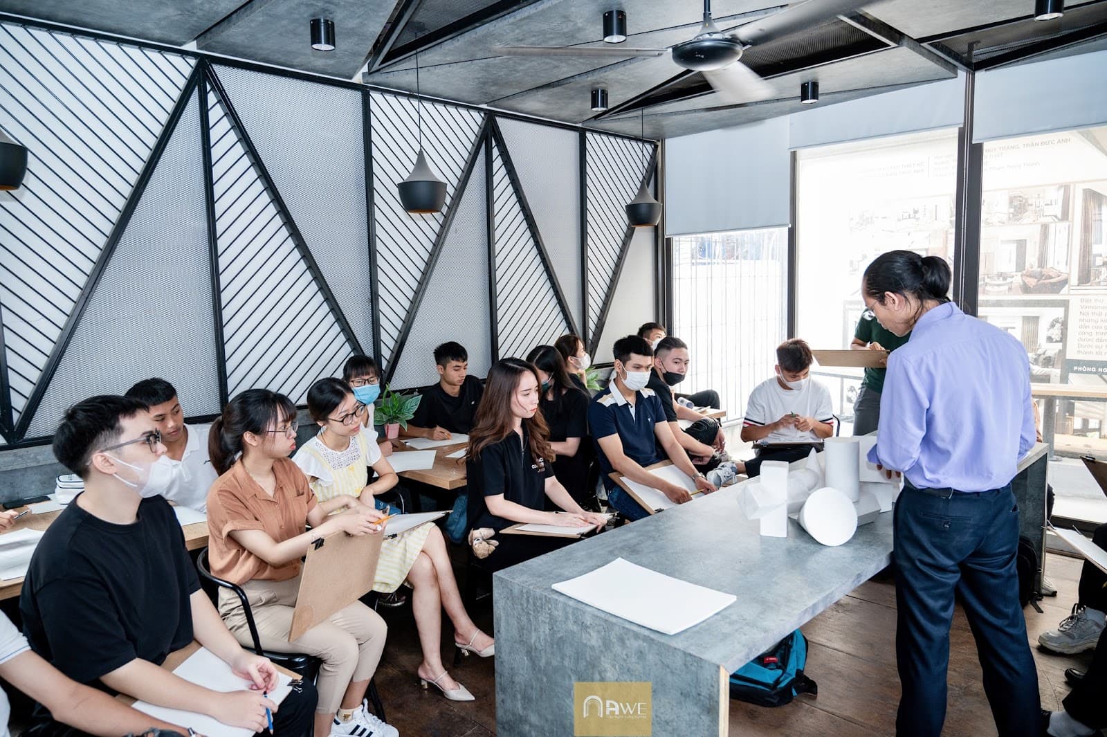 hoc-thiet-ke-noi-that-ngan-han-mang-lai-cho-ban-kien-thuc-gi học thiết kế nội thất ngắn hạn