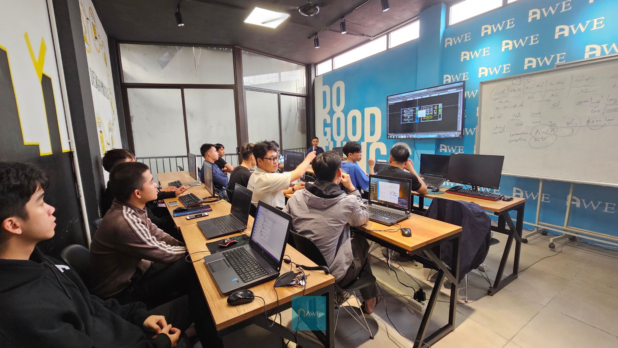 nghi-hoc-som-nen-hoc-nghe-gi-de-khong-that-nghiep-thu-nhap-tot Khóa học thiết kế nội thất ngắn hạn