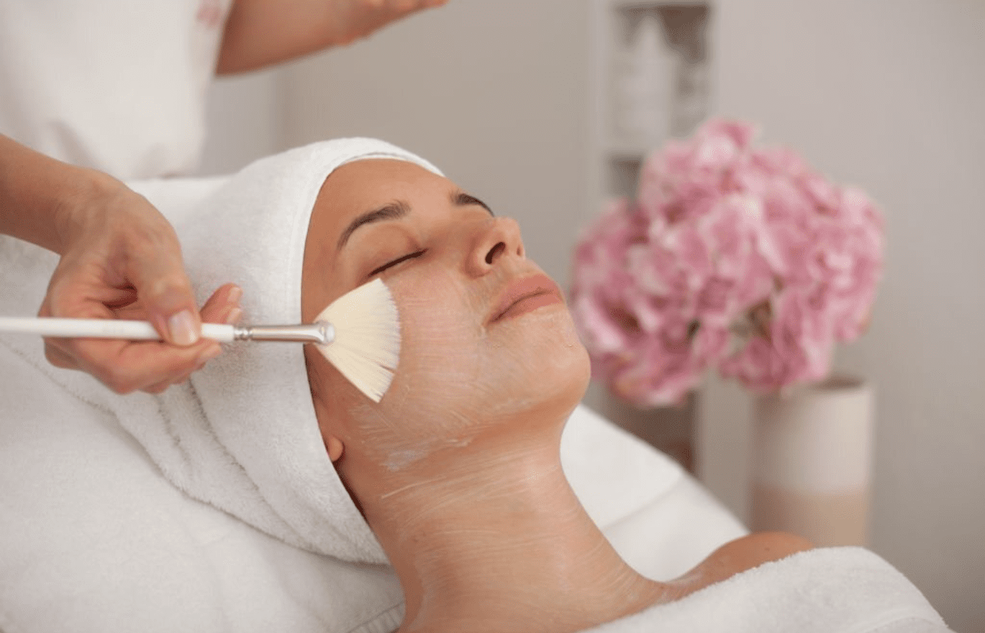 nu-lam-nghe-gi-nhieu-tien-top-5-nganh-nghe-hot-khong-the-bo-qua Con gái nên học nghề gì