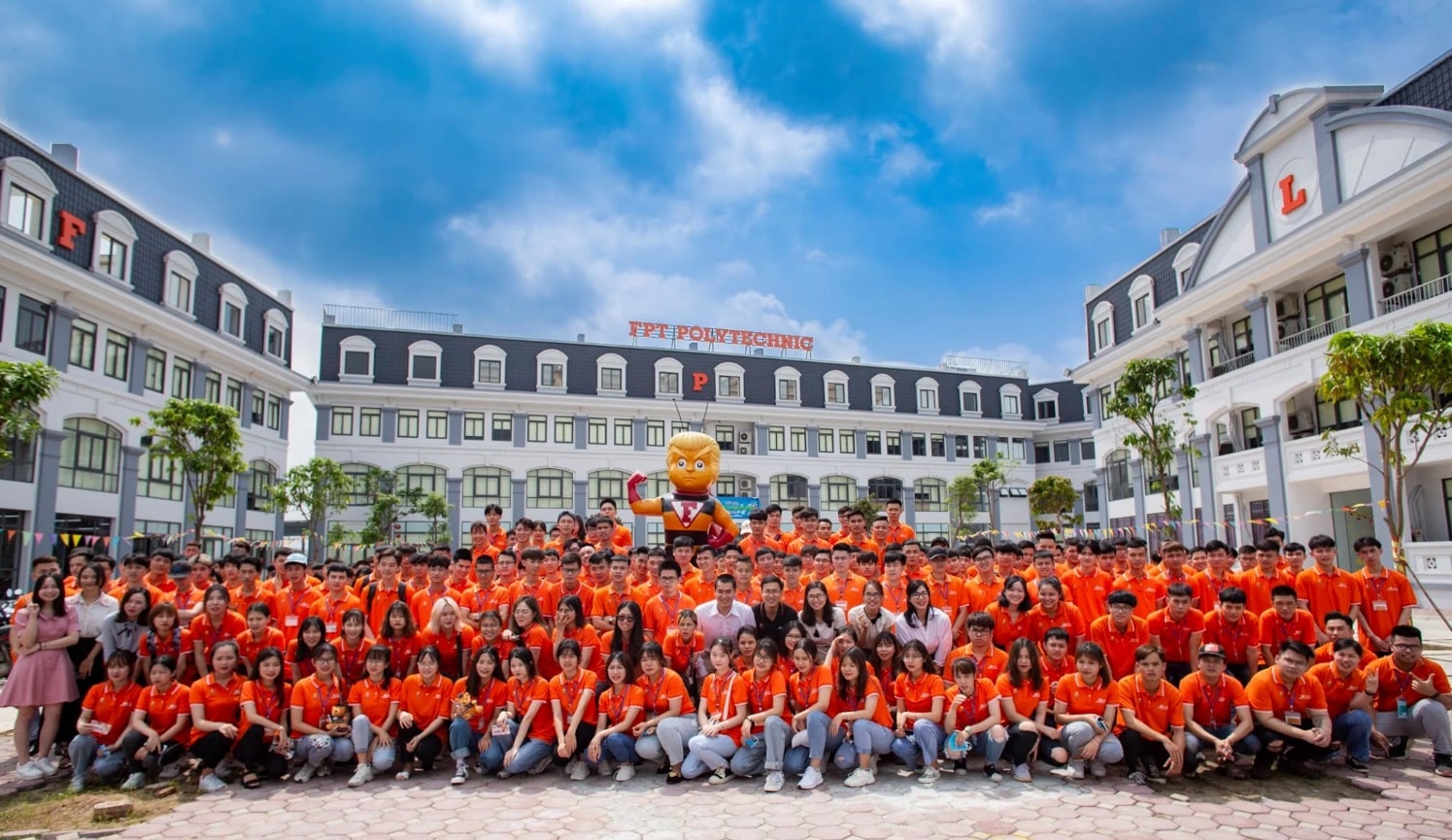 học thiết kế đồ họa online fpt