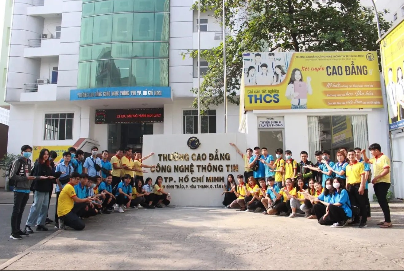 học thiết kế đồ họa ngắn hạn