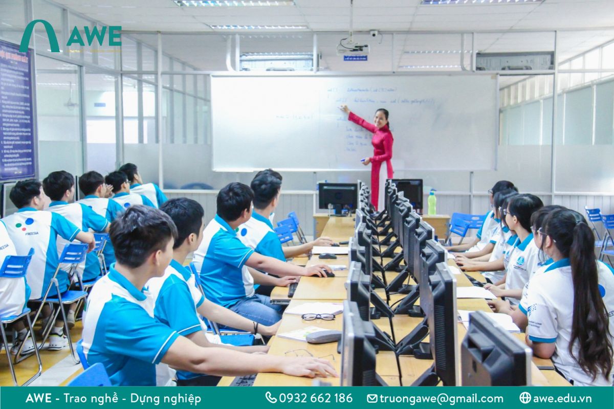 Trường học nghề tại Hà Nội