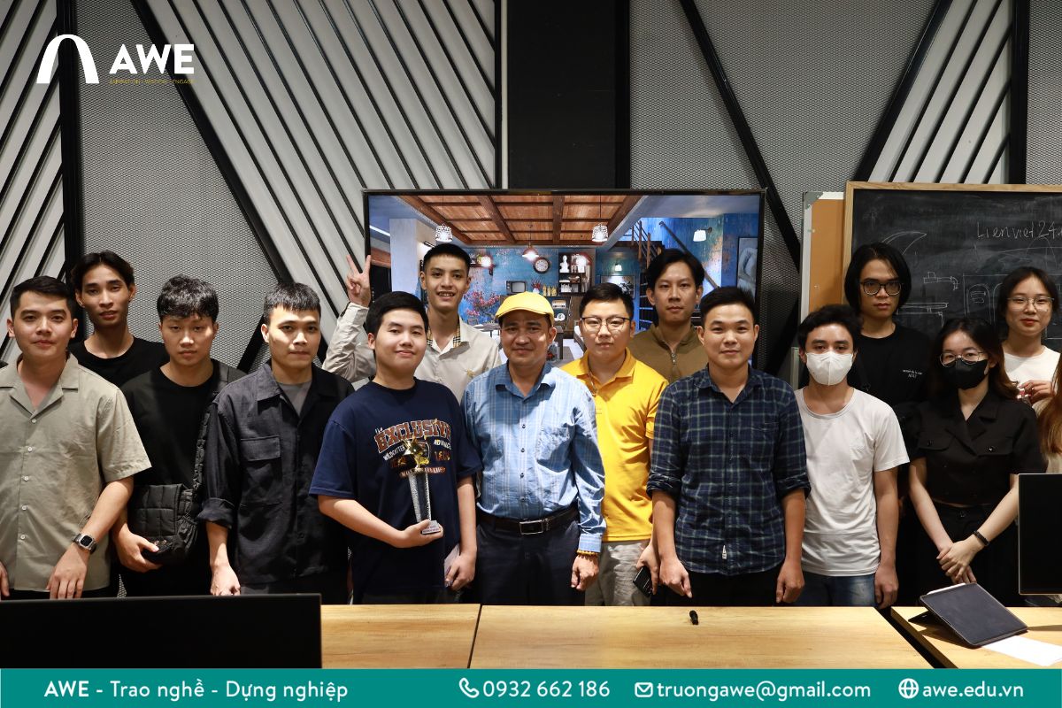 Khóa Học Thiết Kế Đồ Họa 18 Tháng