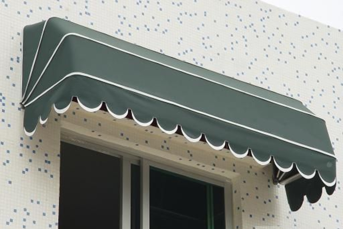 Mái vòm vải che nắng cho cửa sổ